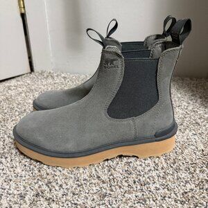 Women's Hi-Line Chelsea Boot Quarry, Tawny Buff Women's 8.5